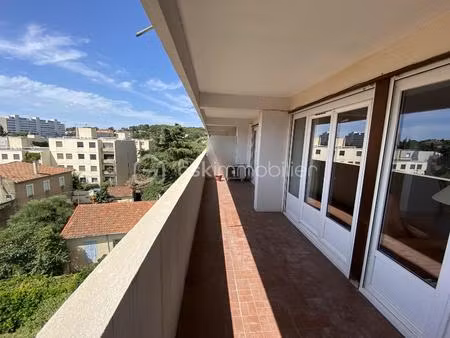 appartement de 98 40 m² à nimes