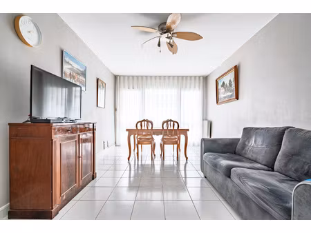 saint-jean-de-luz- appartement - 4 pièces - 80 28m2 - 350 00