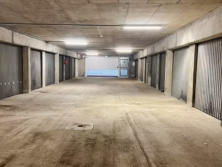 vente garage 12 m²
