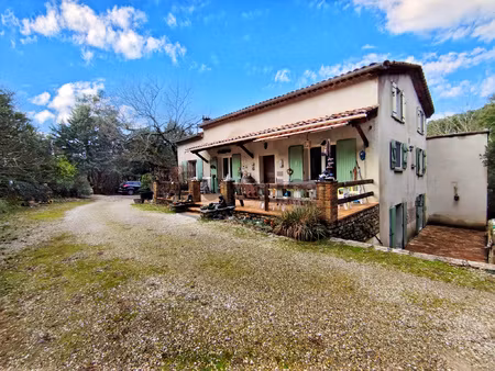 maison 13 pièces 254 m2