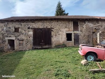 fermette à rénover – important potentiel – calme  authenticité et espace