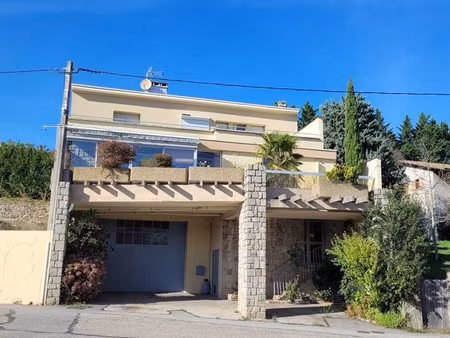 grande villa - idéal artisans / investisseurs