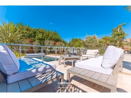 villa contemporaine d'exception 4 chambres avec piscine