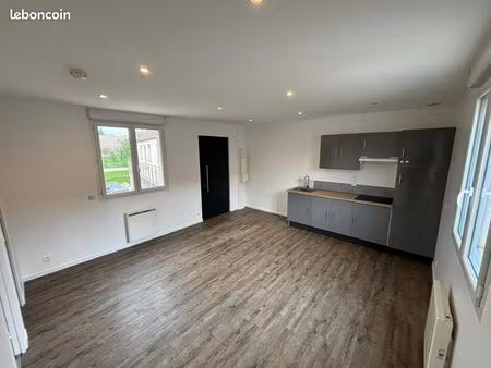 appartement f2 38m2 + une place de parking couverte