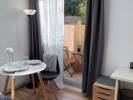 boutonnet - studio meublé 18m2 - loggia - 565 cc