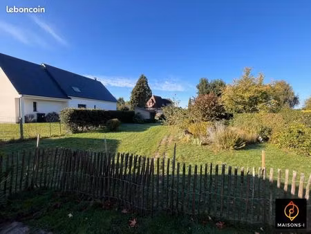 terrain 718 m² houppeville