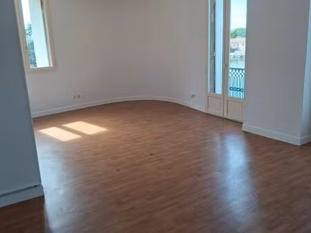 duplex lumineux 76 m² – 2 chambres – vue sur l’hérault  proche gare et plage agde