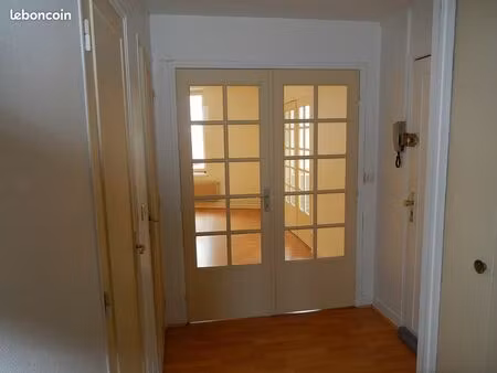 loue f2 nancy centre quartier trois maisons