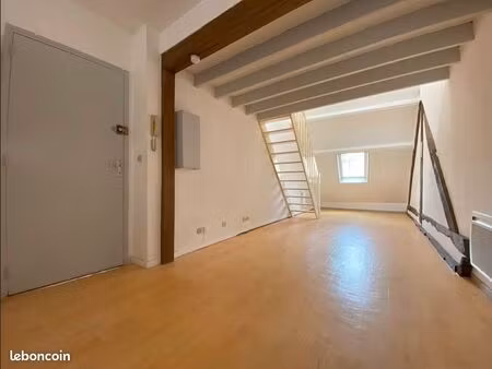 appartement 1 pièce 32 m²