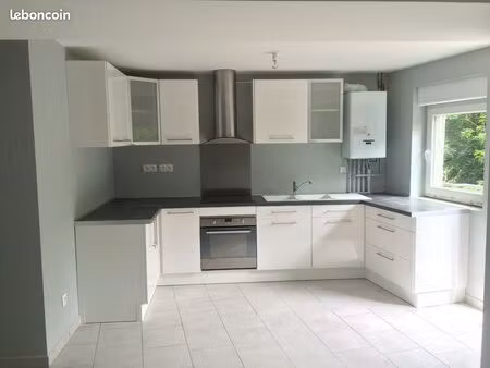 magnifique appt récent 2 chambres dans maison