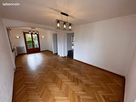 t3 evian - proche débarcadère