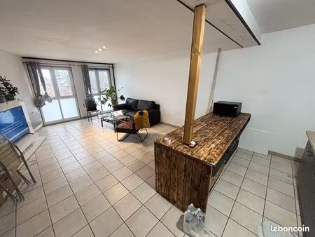 appartement 3 pièces 68 m²