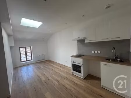 appartement t3 à louer - 3 pièces - 47 m2 - graulhet - 81 - midi-pyrenees