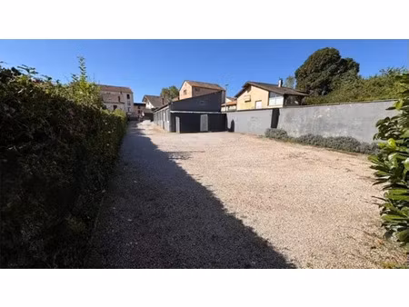 vente locaux professionnels 7 pièces 425 m² à charnay-lès-mâcon (71850)  520 000 €