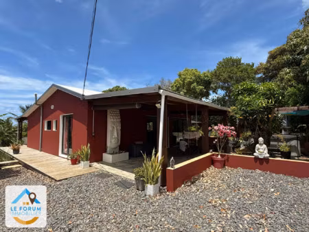 saint pierre 97410 - villa en parfait etat - agreable - faci