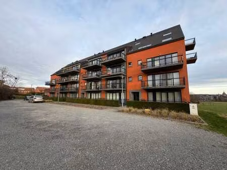 bel appartement 2 chambres en parfait état