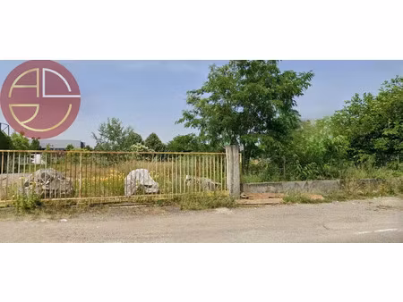 vente terrain 6000 m² à toulouse (31000)  1 350 000 €