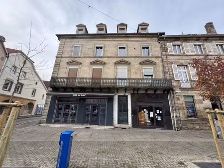 vente immeuble 20 pièces 560 m² à lure (70200)  383 000 €