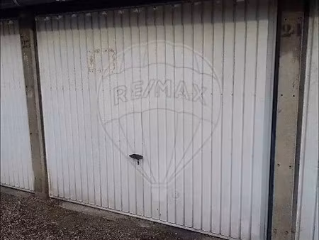 vente parking 60 m² à dieppe (76200)  82 500 €