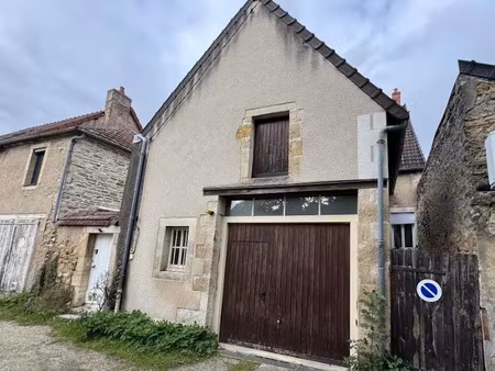 vente parking à saint-amand-montrond (18200)  33 500 €