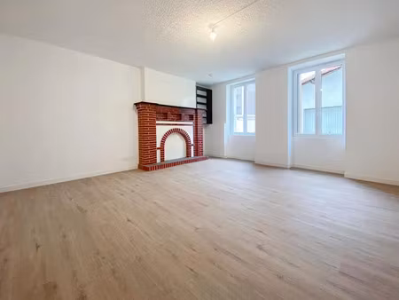location appartement 1 pièce 37.81 m² à mont-de-marsan (40000)  460 €