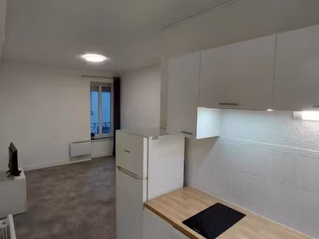 location appartement 1 pièce 22.37 m² à chaumes-en-brie (77390)  500 €