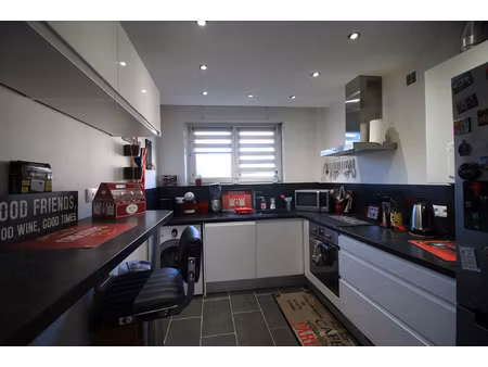 f2 50m2 garage et balcon - montigny les metz