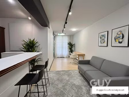 studio à fort potentiel hyper-centre de la rochelle  place de verdun à 100 m