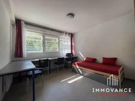 studio meublé avec parking