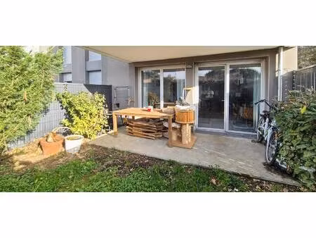 appartement de 3 pièces de 69 m² à toulouse