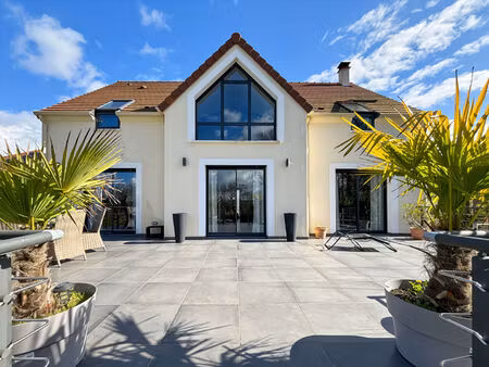 maison 7 pièces - 5 chambres menerville