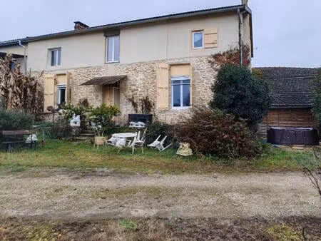 belle maison en pierre 165m2