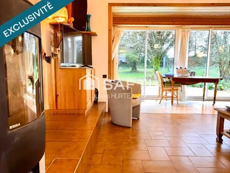 maison de plain-pied 3 chambres  2 garages et cave