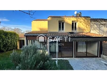 maison familiale avec jardin et potentiel locatif