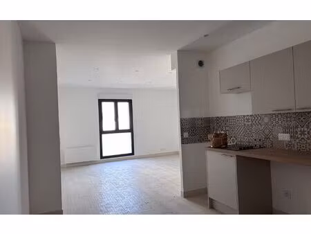 location appartement  65.96 m² t-3 à savigny-sur-orge  1 430 €