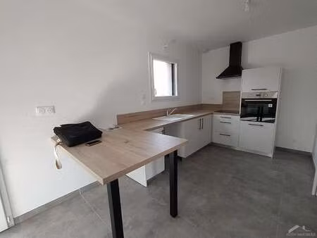 vente maison à lécousse (35133) : à vendre / 89m² lécousse