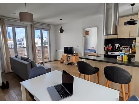 location meublée appartement 2 pièces 39 m² à suresnes (92150)  1 210 €