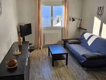location meublée appartement 2 pièces 50 m² à saint-michel-de-maurienne (73140)  750 €