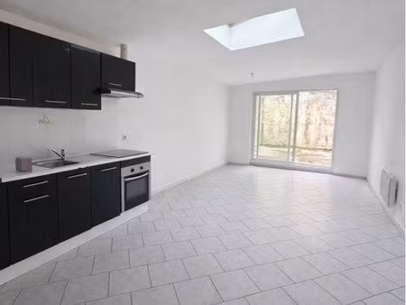 appartement f3 hyper centre