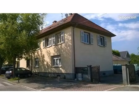 f2 de 31m2 loi carrez  60m2 au sol