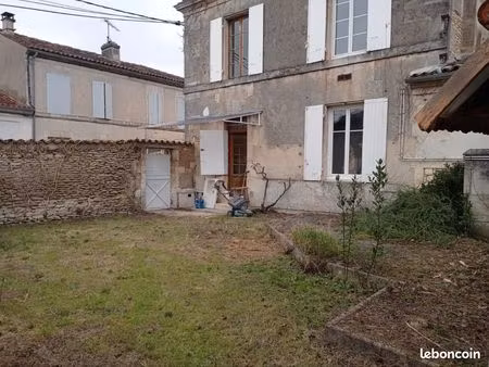 maison à étage avec jardin - f5 d’environ 100m² à cognac – idéale famille