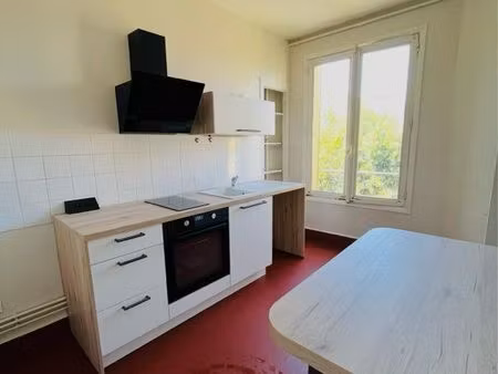 f3 spacieux et lumineux