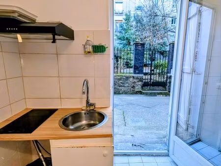 studio 14 m² paris 18