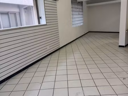 local commercial– pour cabinet infirmier / paramédical – saint-elme / les sablettes(83)