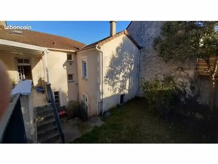 appartement étage dans immeuble de 2 appartements