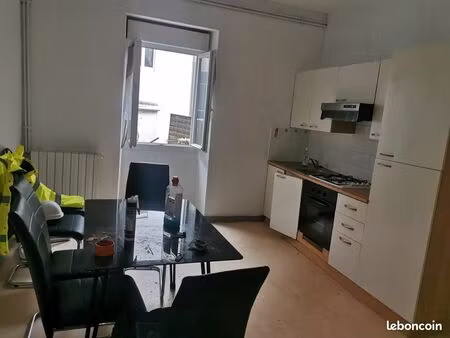 appartement non meublé