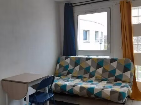 studio 20 m2 a louer