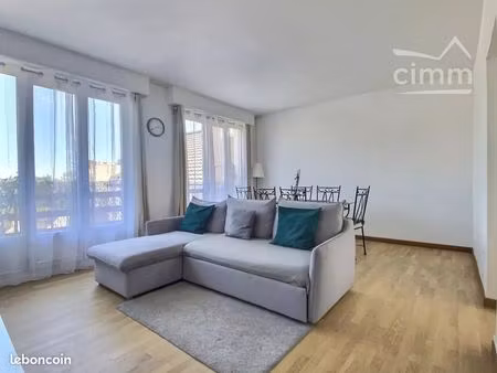 appartement 3 pièces 64 m²