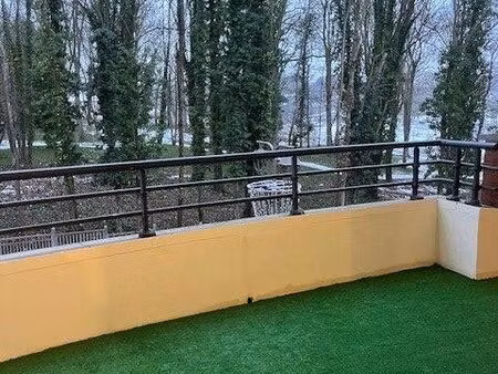 studio 1 pièce 32 m²