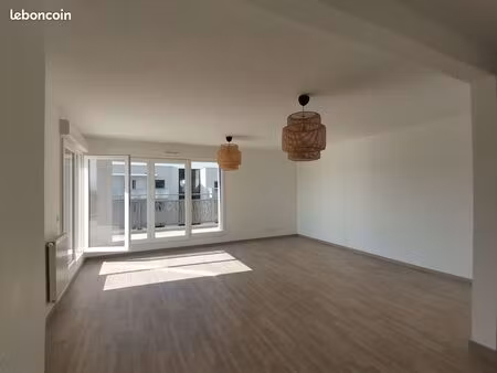 appartement 5 pièces 103 m²